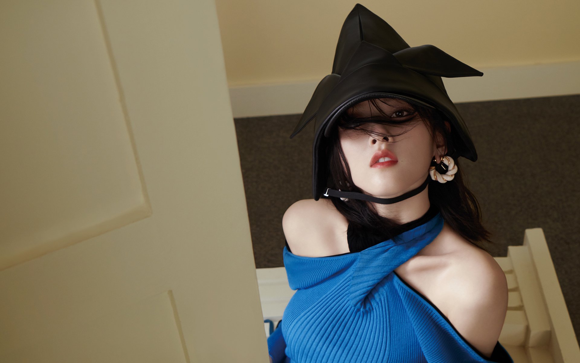 “英超强强对话：豪门对决激烈上演，榜首之争白热化”，英超豪门多