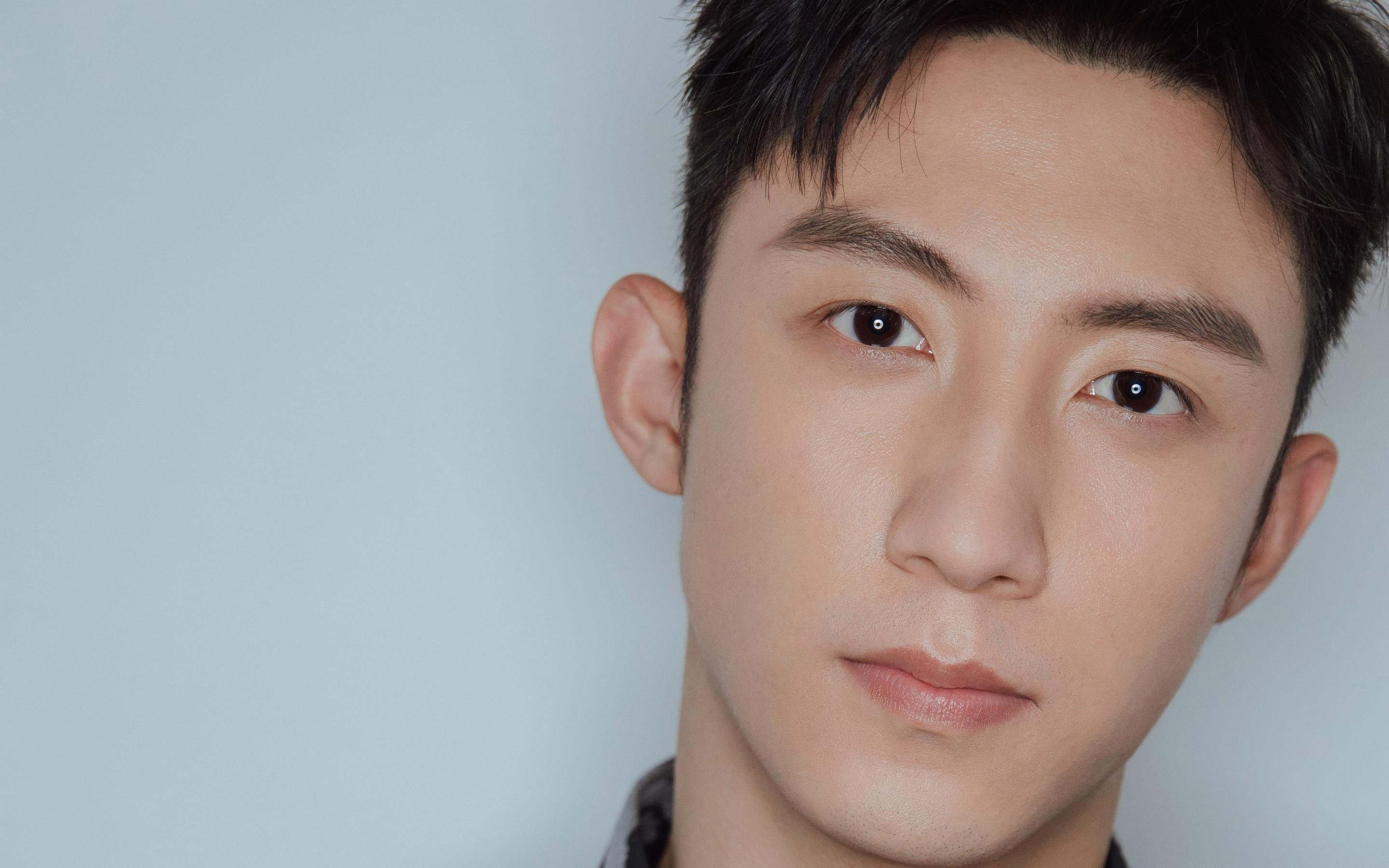 下载乐鱼体育APP-欧国联决赛前瞻，球队备战齐心协力