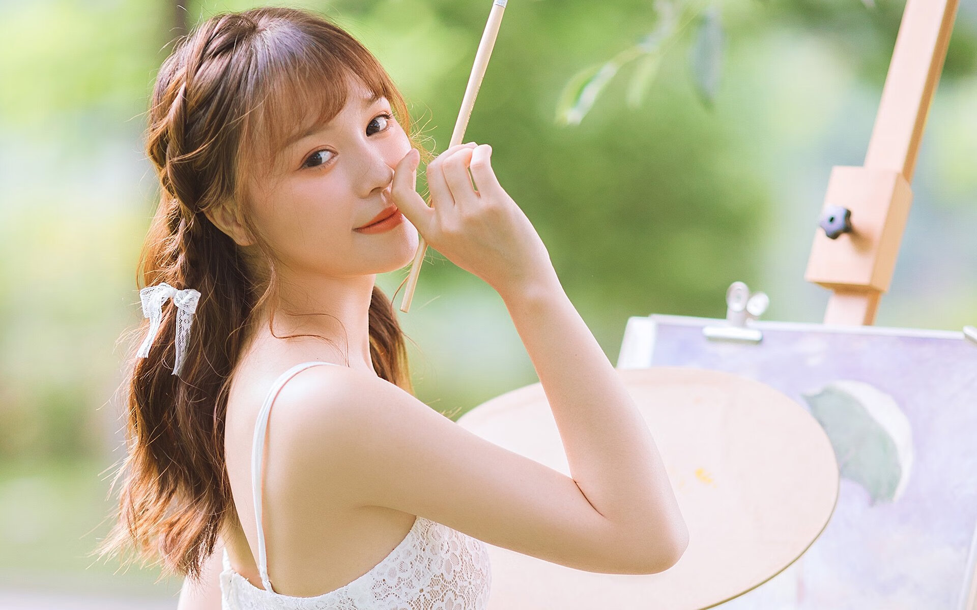 中国足球比赛节奏控制模型演示，足球运球节奏训练