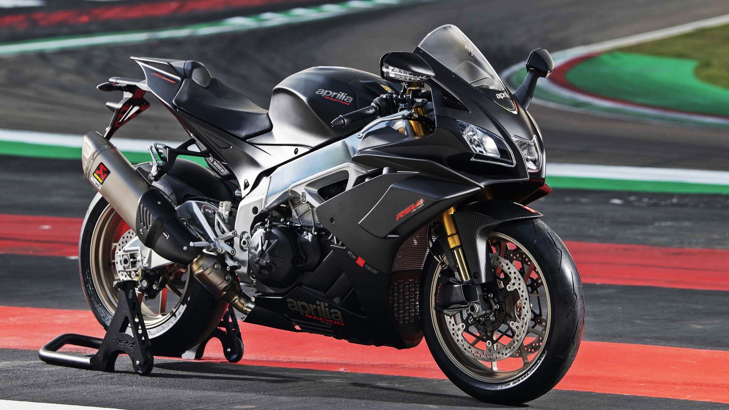 体育新闻中心上线体育热点话题智能追踪平台,热门体育新闻