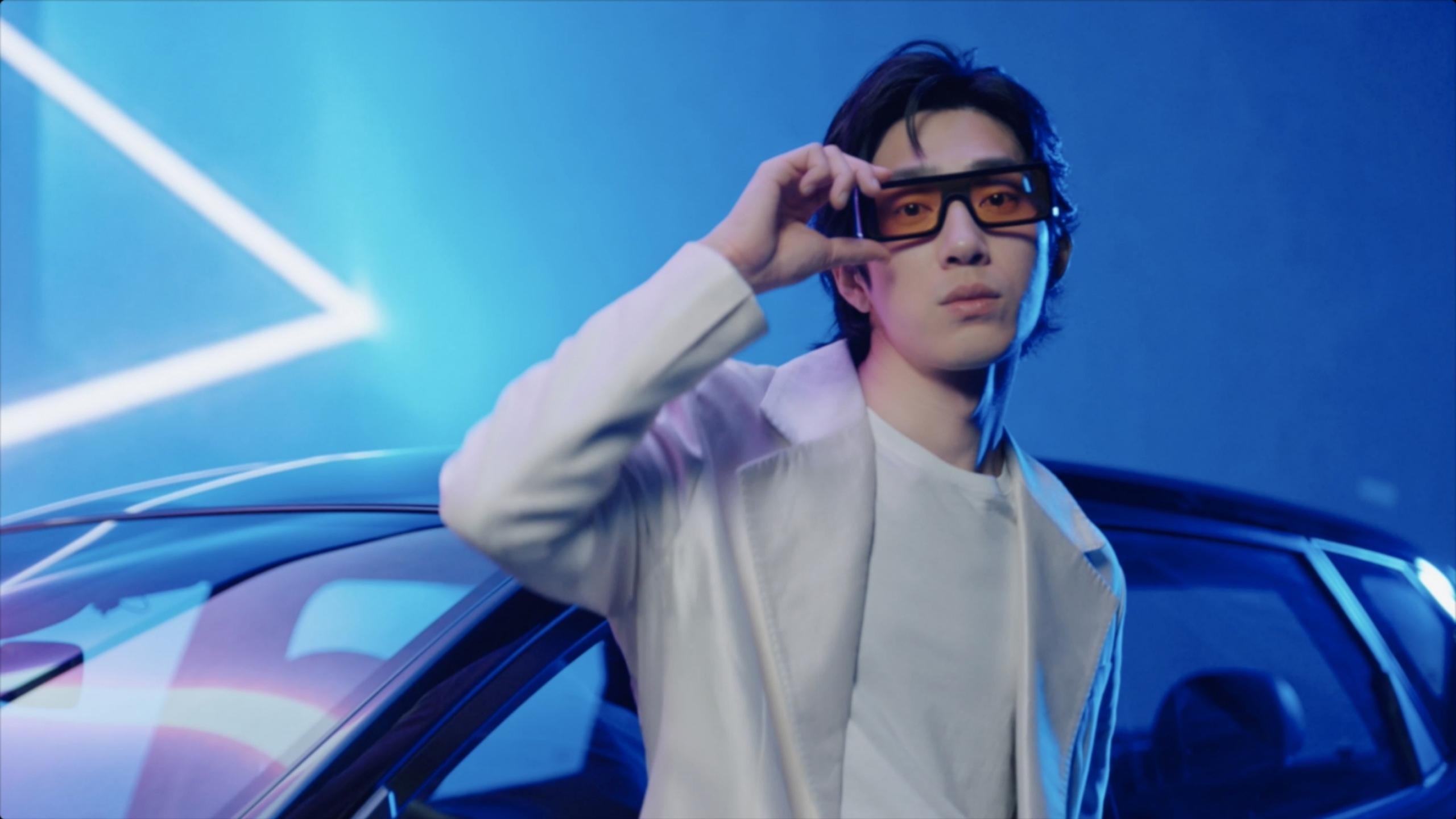 弗赖堡边路传中精准创造威胁球,弗赖堡首发