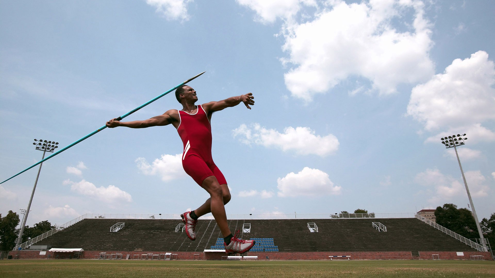 _快船队士气激昂，期待季后赛突围_，快船队季后赛赛程