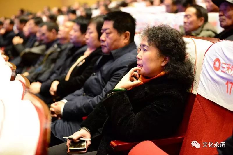 女足教练专访：战术与团队建设的成功之道的简单介绍