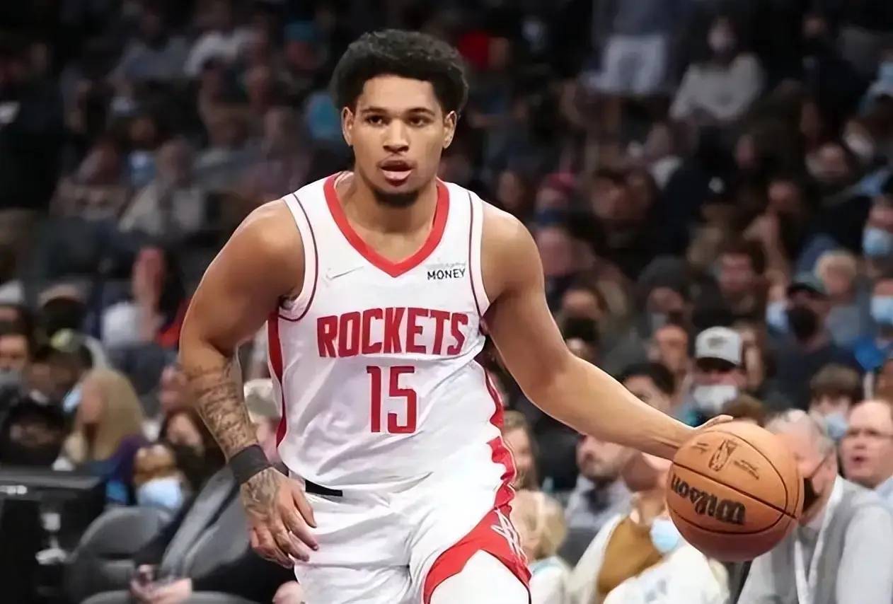 乐鱼体育：中国篮球联赛外援琼斯，单场50分率队逆转广东队的简单介绍