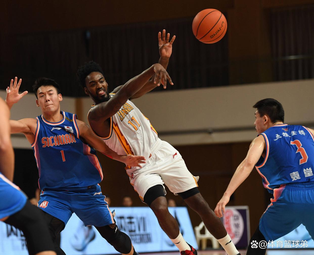 乐鱼体育:广州男篮青年军，能否带来惊喜？的简单介绍