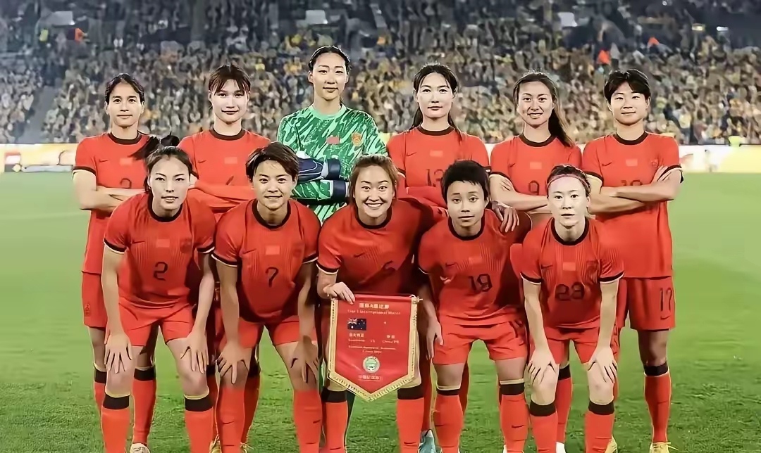 包含中国女子足球的挑战与机遇:进军全球舞台的词条 包含中国女子足球的挑战与机遇:进军全球舞台的词条